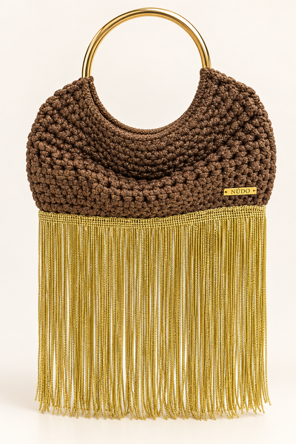 NÚDO Golden Fringe – Cartera Artesanal Chocolate