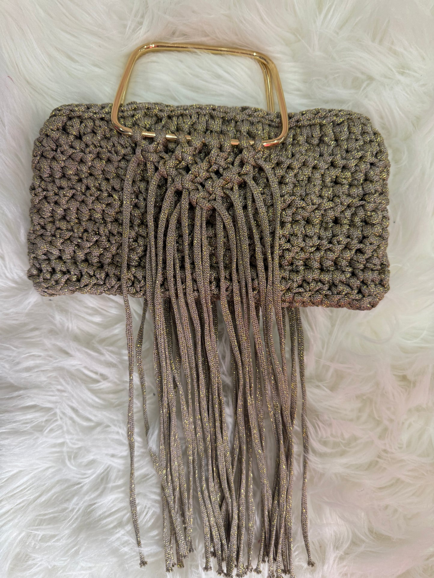 Cartera NÚDO dorada